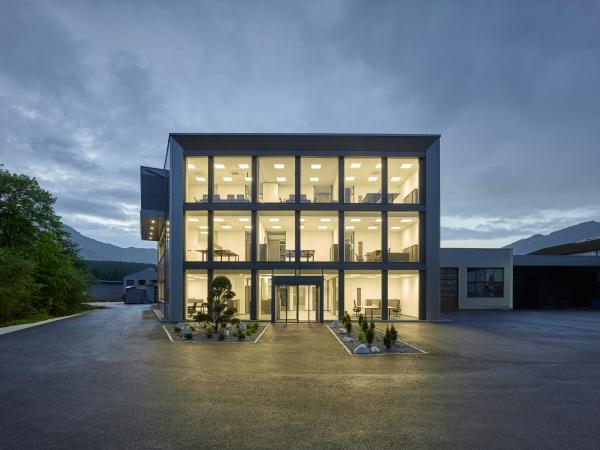 SNP Architektur, Bürogebäude Bruckschlögl, Bad Goisern, 2019 © RSF - Fotografie