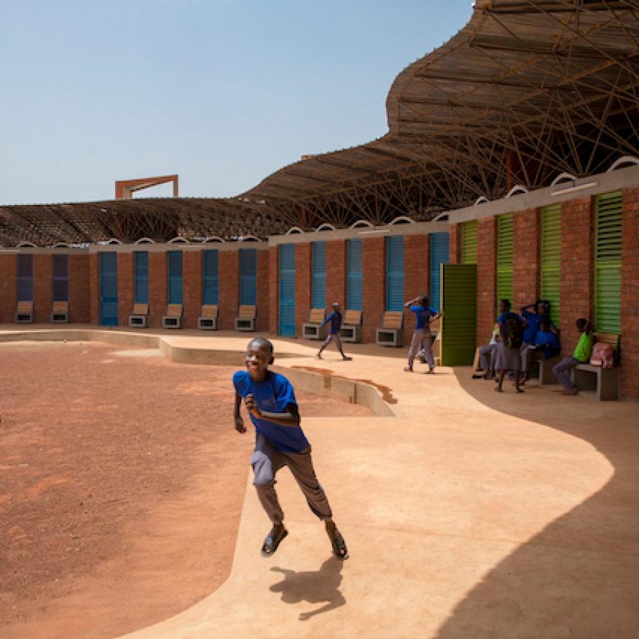 Francis Kéré, Lycée Schorge, Koudoudgou, Burkina Faso, 2016 ­