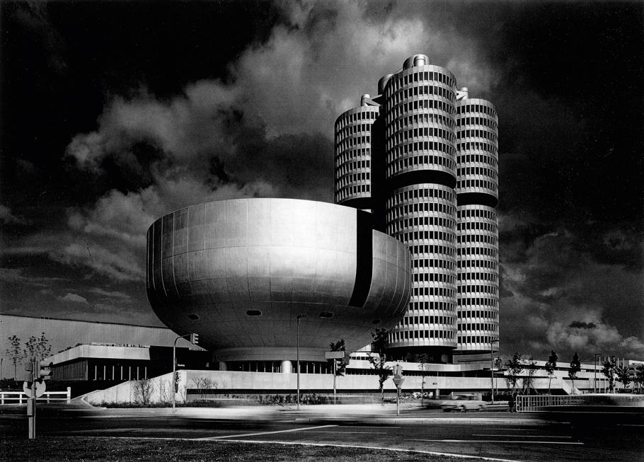 Karl Schwanzer, BMW-Zentrale in München, 1973, Foto: Sigrid Neubert © Wien Museum / Karl Schwanzer Archiv