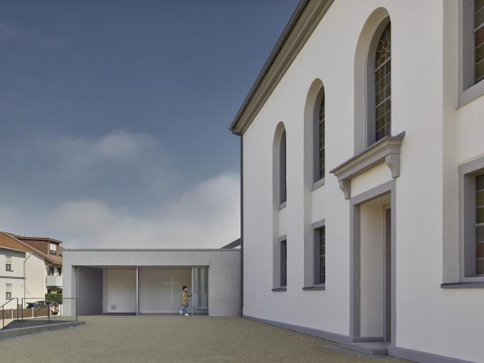 VON M, Christuskirche und Gemeindehaus, Kehl, 2018 © Zooey Braun