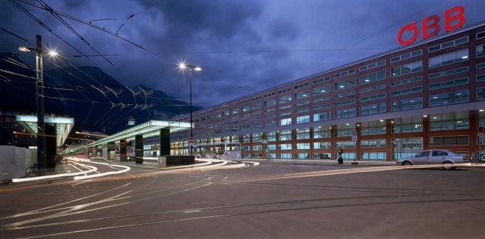 Hauptbahnhof und Südtiroler Platz Innsbruck © Nikolaus Schletterer