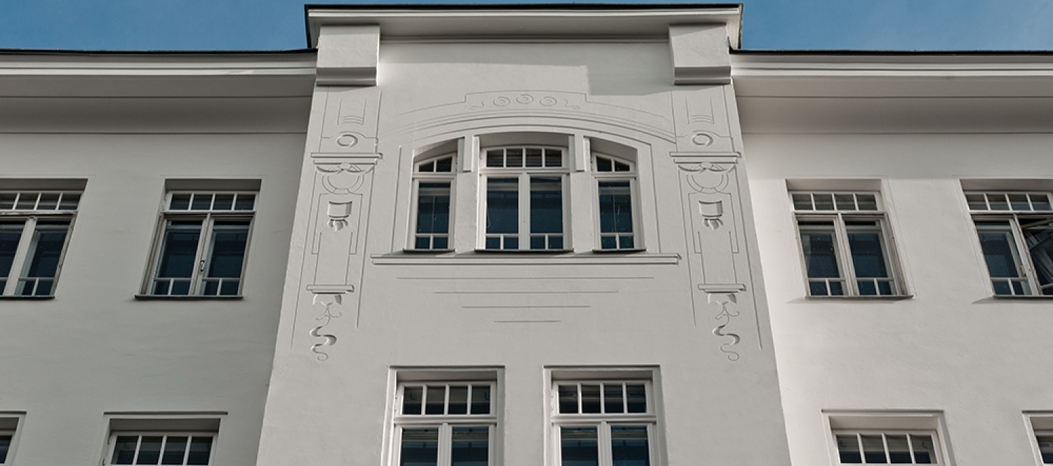 Jugendstil, neu interpretiert: Fassadengestaltung von Monika Zacherl Foto: Christian Schellander