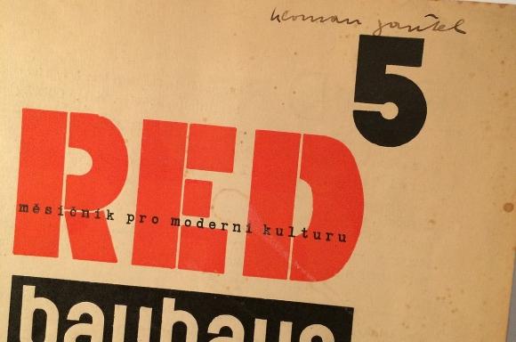 Bauhaus-Sonderheft der tschechischen Kunstzeitschrift RED, 1930