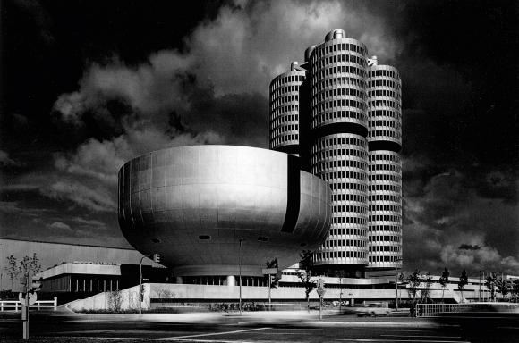 Karl Schwanzer, BMW-Zentrale in München, 1973, Foto: Sigrid Neubert © Wien Museum / Karl Schwanzer Archiv